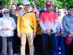 Bupati Kampar Hadiri Pembukaan Car Free Day Universitas Pahlawan Tuanku Tambusai